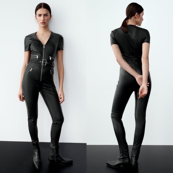 Zara Pants - Zara ZIPPERED FAUX LEATHER V-Neck Short Sleeve JUMPSUIT Black Size S NEW